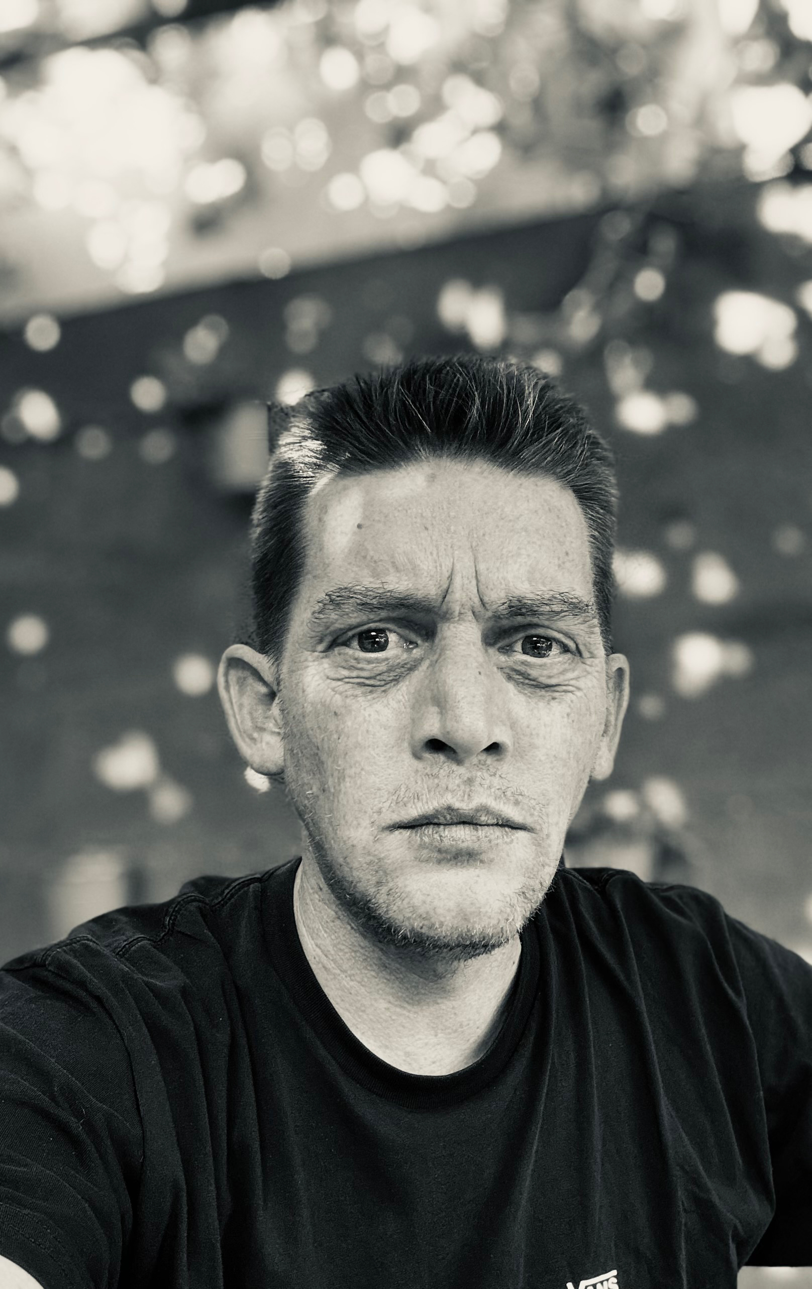 https://storage.googleapis.com/static.production.enigmalabs.io/apple|000269.bea3e963de324a598a8ce0c4053432ed.0552/profile.jpg
